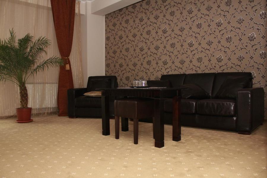 Hotel Imperium Suceava Dış mekan fotoğraf